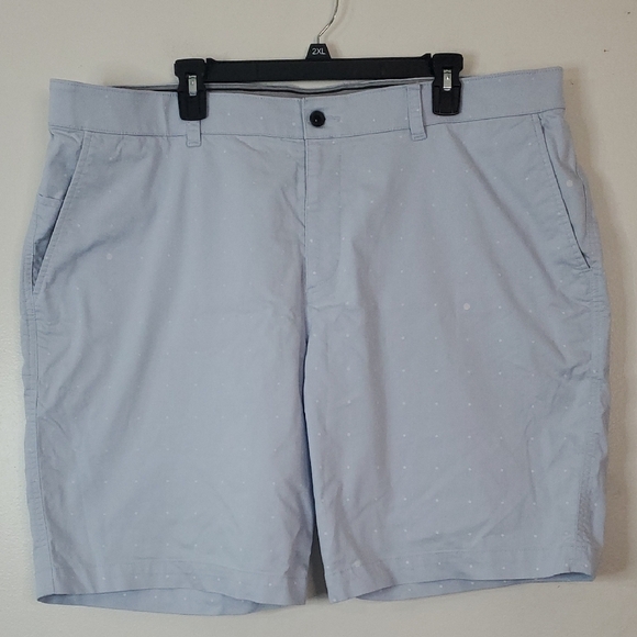 Mens Nike Standard Fit Light Blue Chino Shorts White Dots Size 42 Golf Preppy - Picture 1 of 14